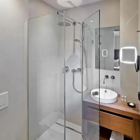 Maximilian - Stadthaus Penz Hotel 4*