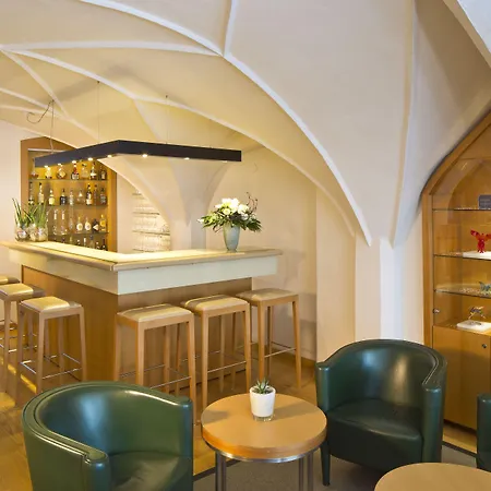 Maximilian - Stadthaus Penz Hotel 4*