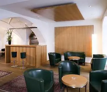 Maximilian - Stadthaus Penz Innsbruck