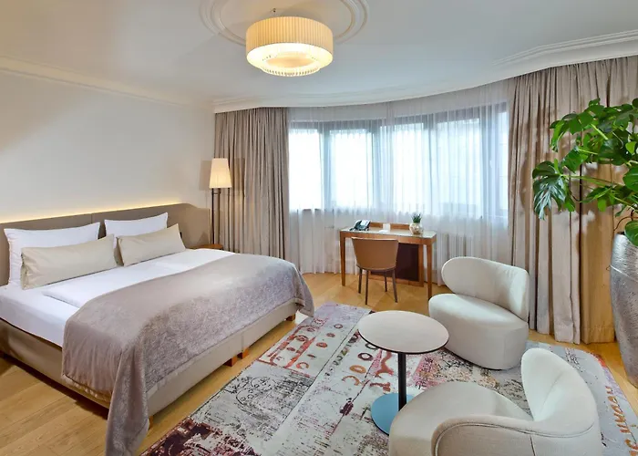 Maximilian - Stadthaus Penz Готель 4*