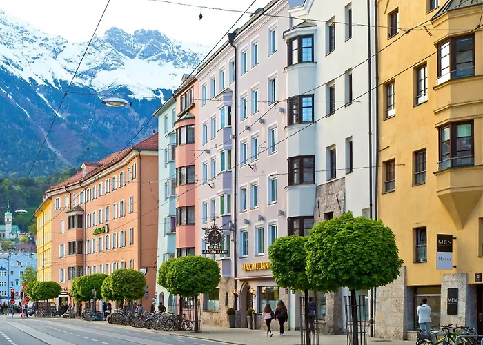 马克西米利安彭茨市政厅酒店 酒店 因斯布鲁克