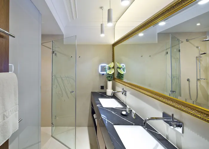 Maximilian - Stadthaus Penz 4* Інсбрук