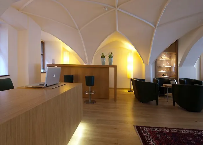 Готель Maximilian - Stadthaus Penz 4*