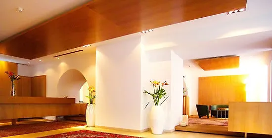 Maximilian - Stadthaus Penz Готель 4*