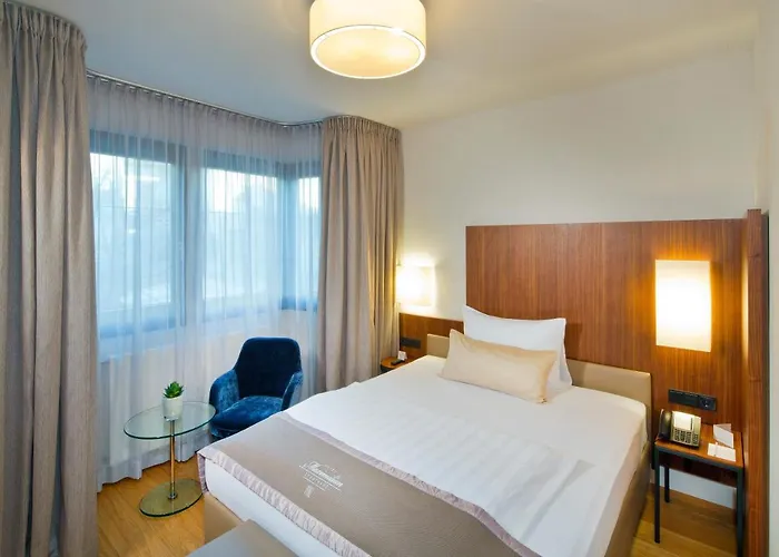 马克西米利安彭茨市政厅酒店 酒店 因斯布鲁克