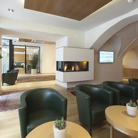 Maximilian - Stadthaus Penz