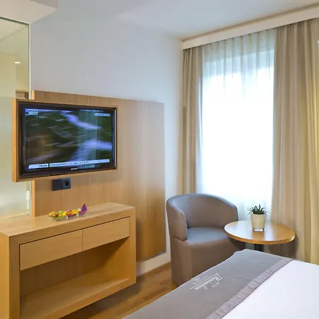 Maximilian - Stadthaus Penz 4*