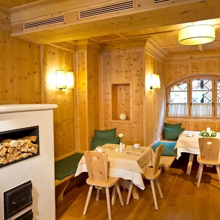 Maximilian - Stadthaus Penz 4*