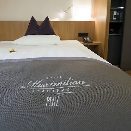 Maximilian - Stadthaus Penz 4* אינסברוק