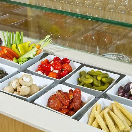 Maximilian - Stadthaus Penz Инсбрук